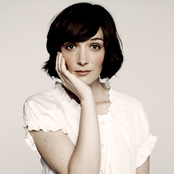 Sarah Blasko - List pictures