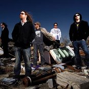 Royal Bliss - List pictures