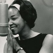 Mavis Staples - List pictures