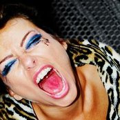 Luciana - List pictures