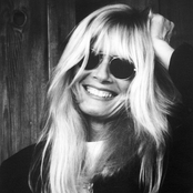 Kim Carnes - List pictures