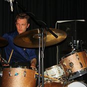 Gallon Drunk - List pictures