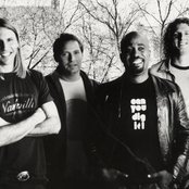 Hootie & The Blowfish - List pictures