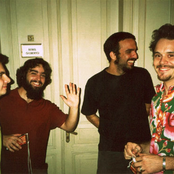 Los Hermanos - List pictures