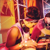 Hannah Wants & Chris Lorenzo - List pictures