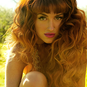 Neon Hitch - List pictures