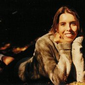 Laura Sullivan - List pictures