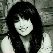 Deborah Allen - List pictures