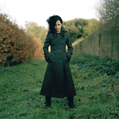 Dolores O'riordan - List pictures