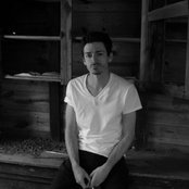 A.a. Bondy - List pictures