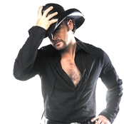 Tim Mcgraw - List pictures