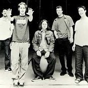 Gomez - List pictures