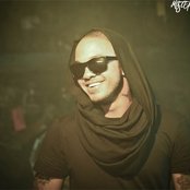 Luu Breeze - List pictures