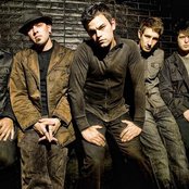 32 Leaves - List pictures