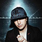 Kevin Rudolf - List pictures