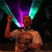 Hybrid - List pictures