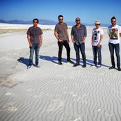 Elan - List pictures