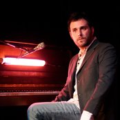 Greg Laswell - List pictures