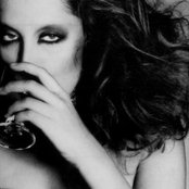 Mina - List pictures