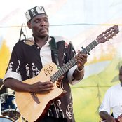 Oliver Mutukudzi - List pictures