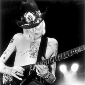 Johnny Winter - List pictures