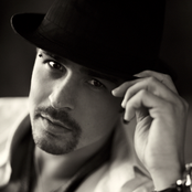 Pasha Parfeny - List pictures