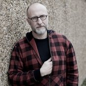 Bob Mould - List pictures