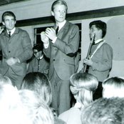 Jan & Dean - List pictures