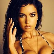 Mia Martina - List pictures