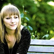 Steph Macpherson - List pictures