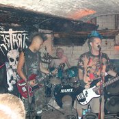 The Restarts - List pictures