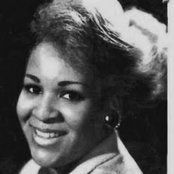 Linda Jones - List pictures