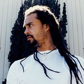 Michael Franti - List pictures