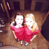 Alishas Attic - List pictures