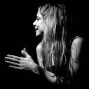 Melanie De Biasio - List pictures