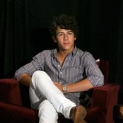 Nicholas Jonas - List pictures