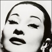 Yma Sumac - List pictures