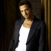 Gökhan Özen - List pictures