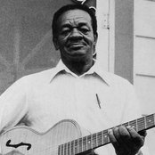 Lonesome Sundown - List pictures