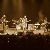 Chris Robinson Brotherhood - List pictures