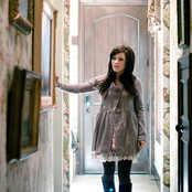 Kari Jobe - List pictures
