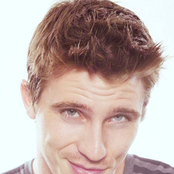 Garrett Hedlund - List pictures