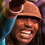 Alpha Blondy - List pictures