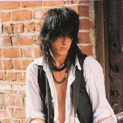 Izzy Stradlin - List pictures