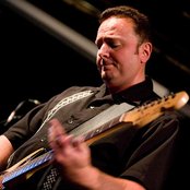 David Gogo - List pictures