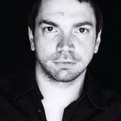 Head High - List pictures