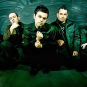 32 Leaves - List pictures