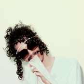 Darwin Deez - List pictures