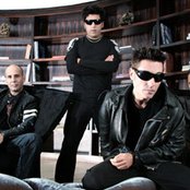 Capital Inicial - List pictures