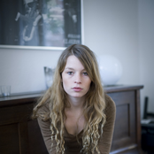 Anna Rossinelli - List pictures